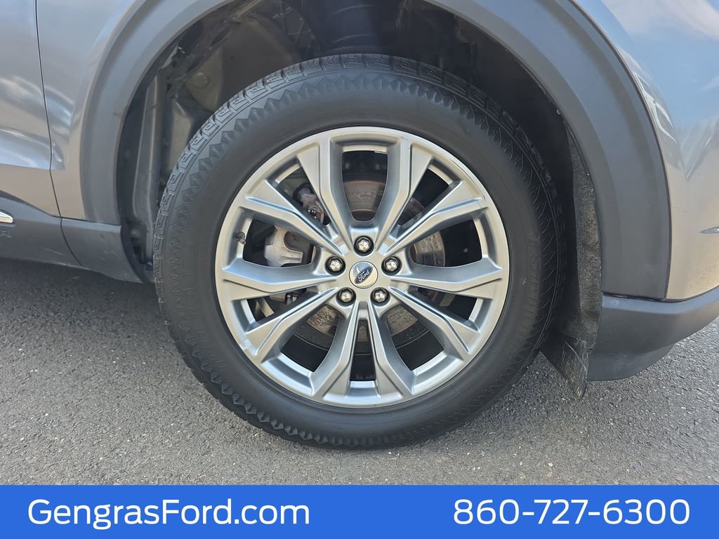 Certified 2023 Ford Explorer Limited AWD/4WD image 9