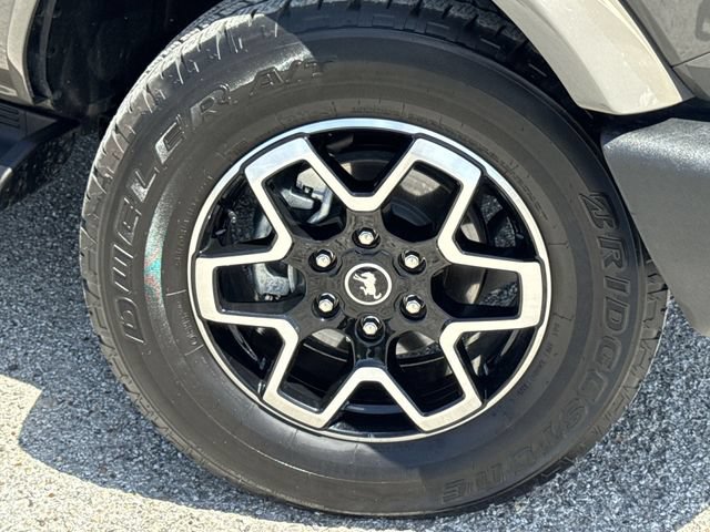 Certified 2025 Ford Bronco Outer Banks AWD/4WD image 10