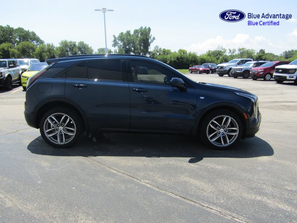Used 2020 Cadillac XT4 Sport w/ Sun And Sound Package AWD/4WD image 10