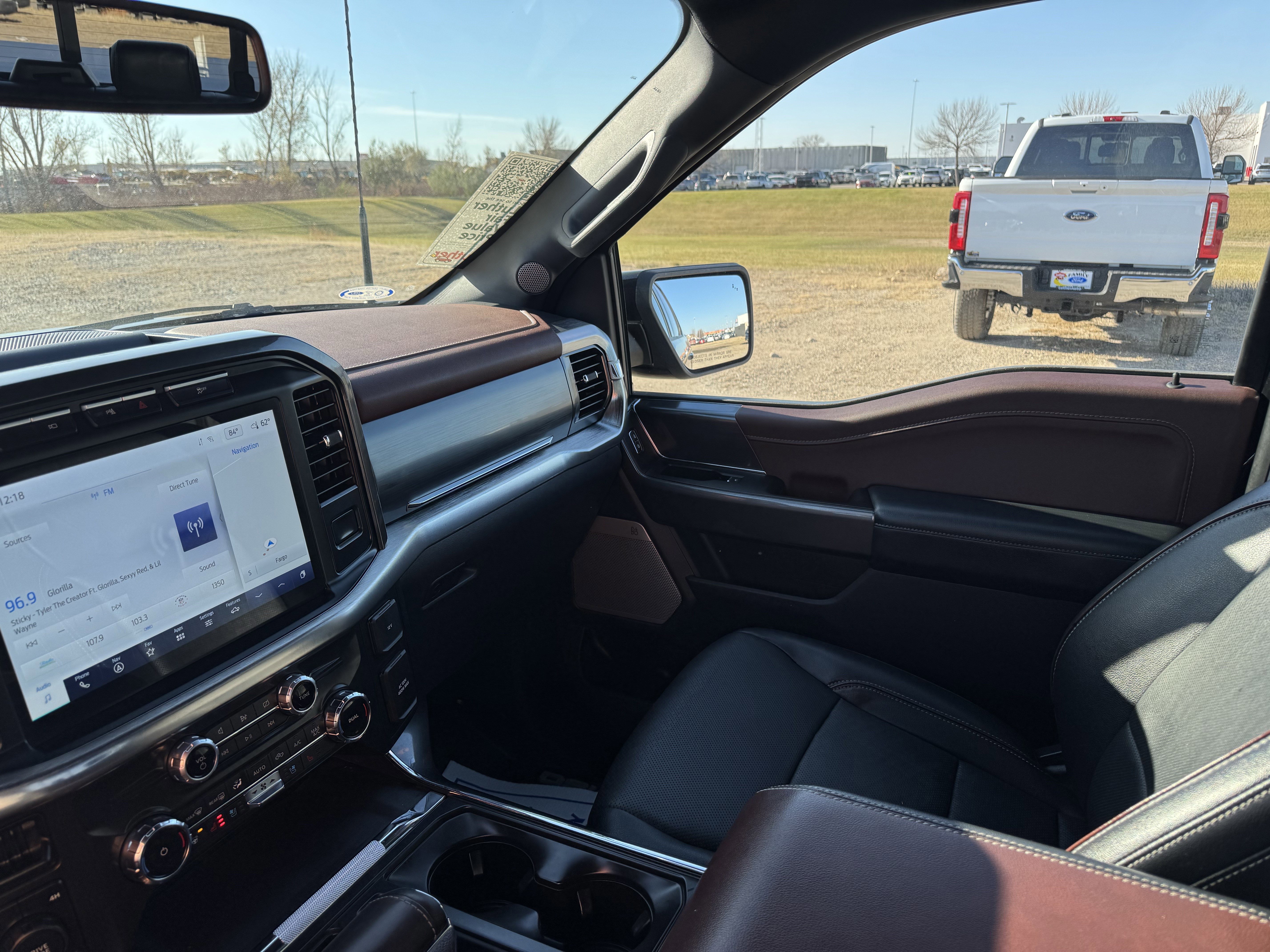 Certified 2022 Ford F150 Lariat w/ Equipment Group 502A High image 11