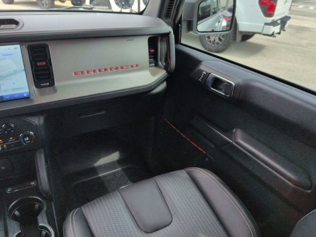 Certified 2024 Ford Bronco Raptor w/ Interior Carbon Fiber Pack 6 AWD/4WD image 15