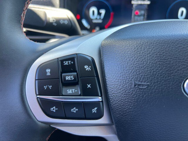 Certified 2026 Ford Explorer Active AWD/4WD image 13
