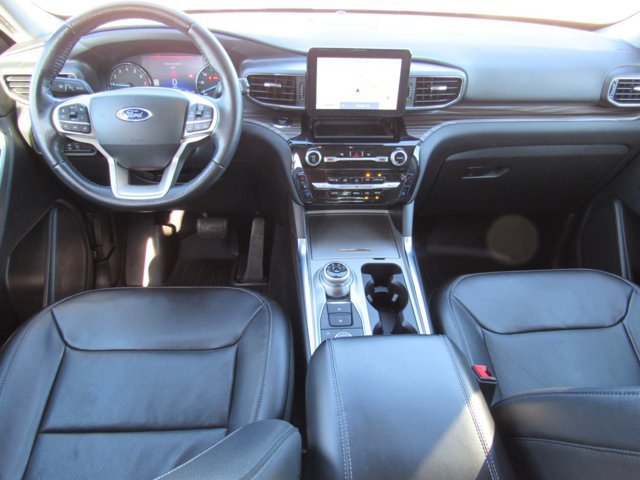 Certified 2022 Ford Explorer Limited w/ Equipment Group 301A AWD/4WD image 26