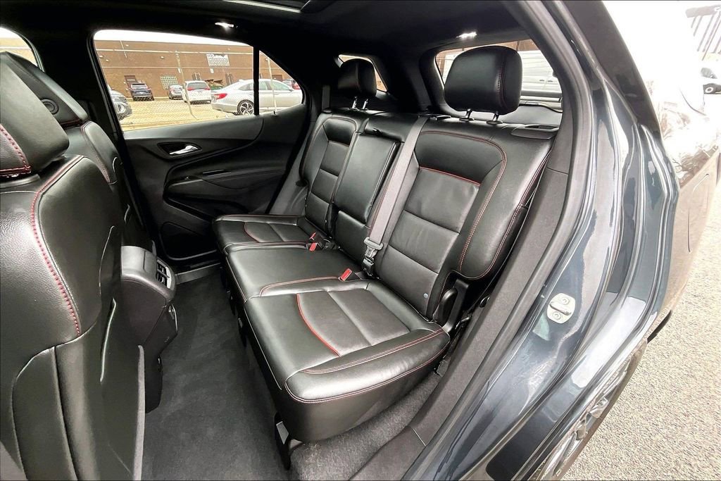 Used 2023 Chevrolet Equinox RS w/ RS Leather Package AWD/4WD image 25