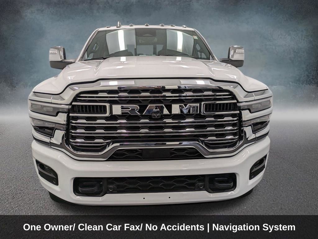 Used 2025 RAM 3500 Limited AWD/4WD image 2