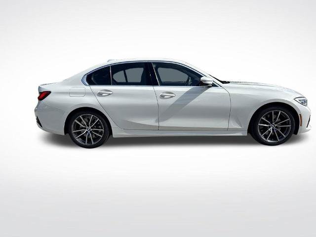 Used 2020 BMW 330i Sedan w/ Convenience Package RWD image 4