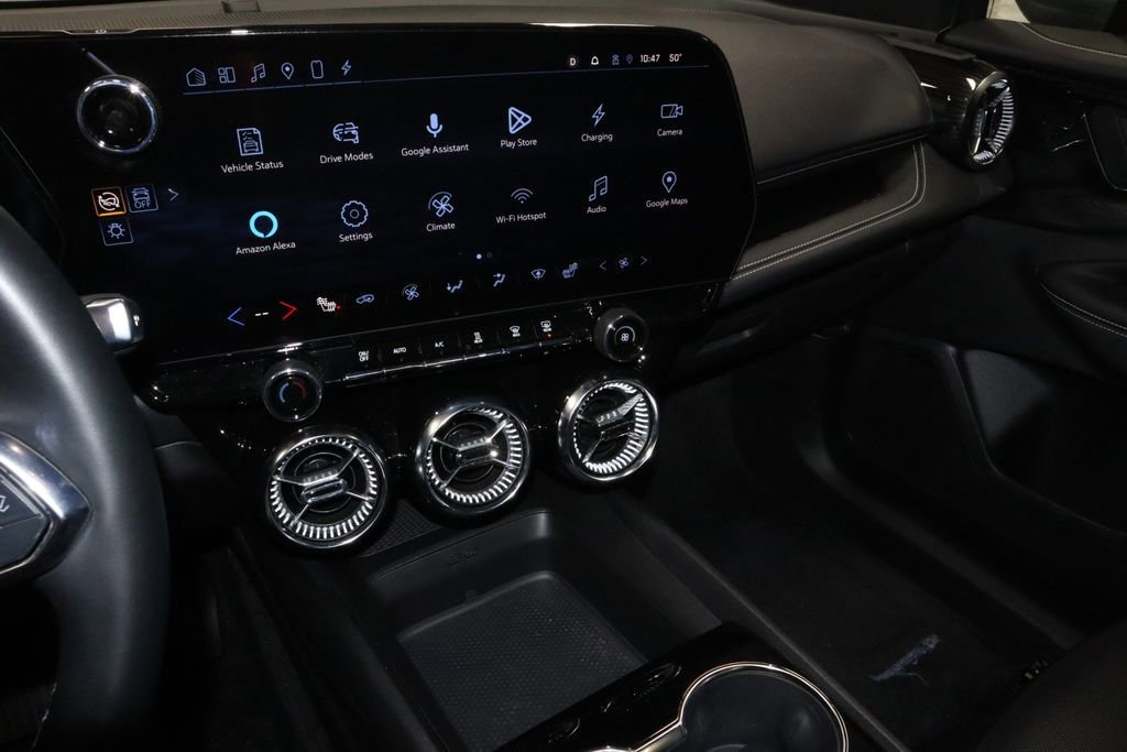 Used 2024 Chevrolet Blazer EV LT image 31