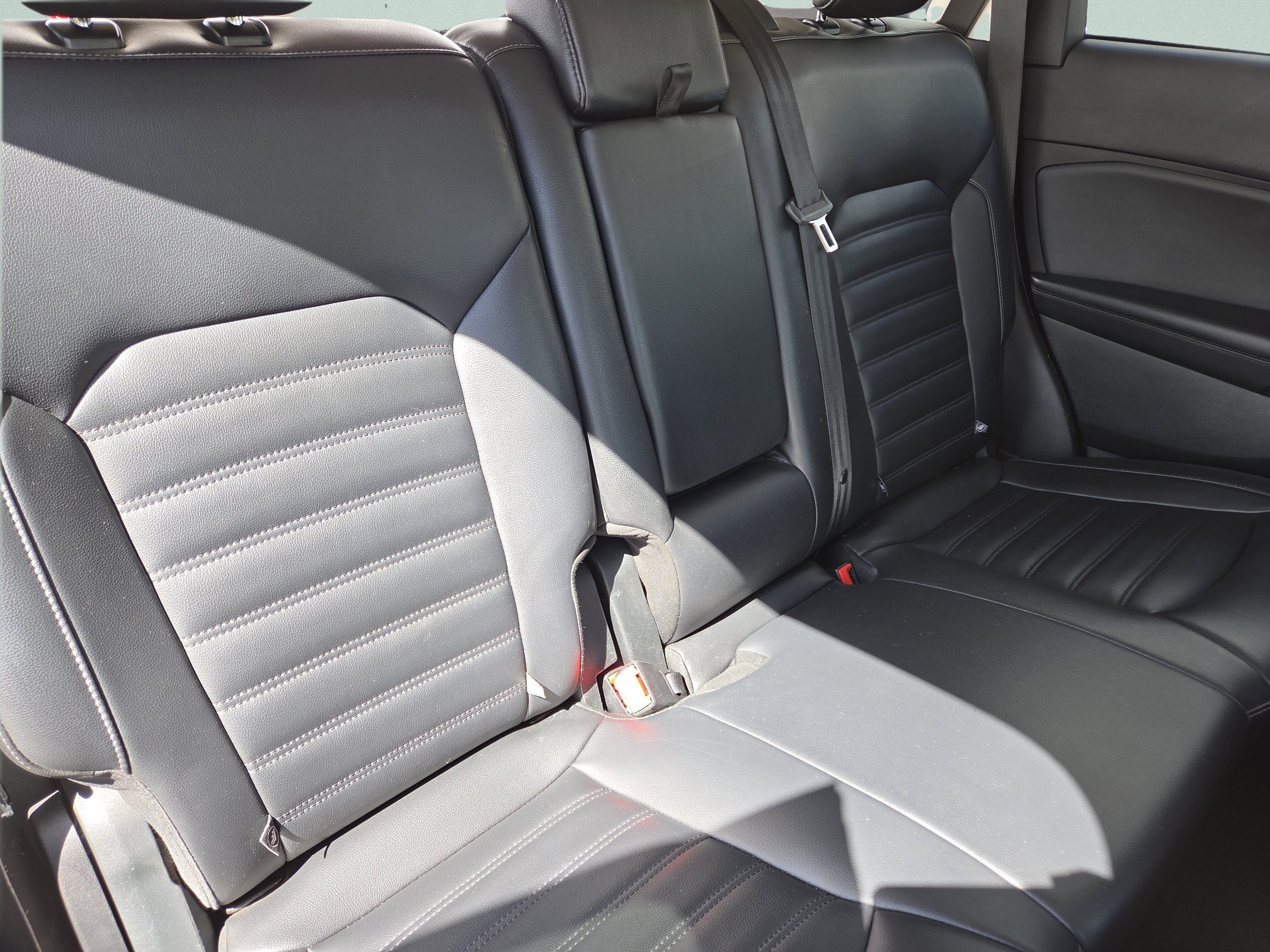 Certified 2022 Ford Edge SEL AWD/4WD image 5