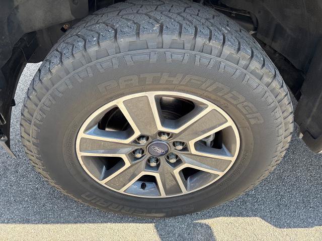 Certified 2017 Ford F150 XLT w/ Equipment Group 302A Luxury AWD/4WD image 5
