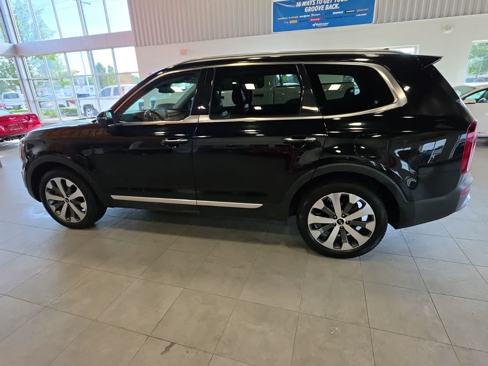 Used 2021 Kia Telluride S FWD image 11