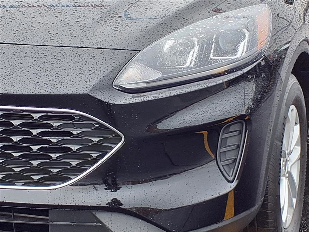 Certified 2022 Ford Escape SE image 25