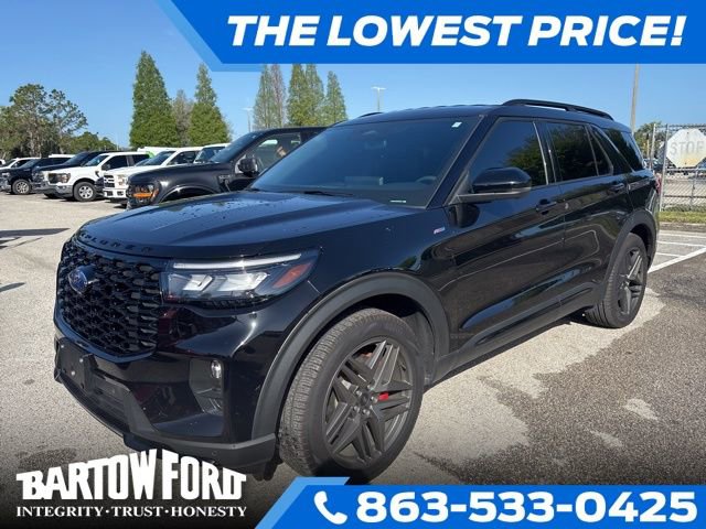 Certified 2025 Ford Explorer ST-Line w/ Premium Package image 1