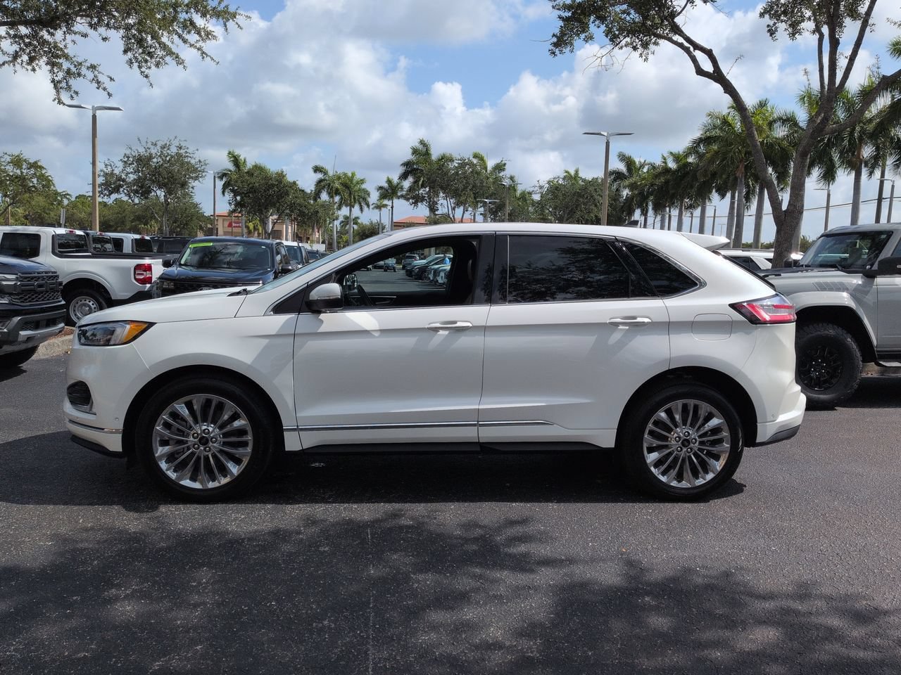 Certified 2024 Ford Edge Titanium w/ Titanium Elite Package AWD/4WD image 7