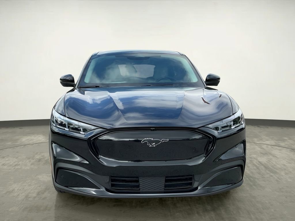 Certified 2025 Ford Mustang Mach-E Premium image 11