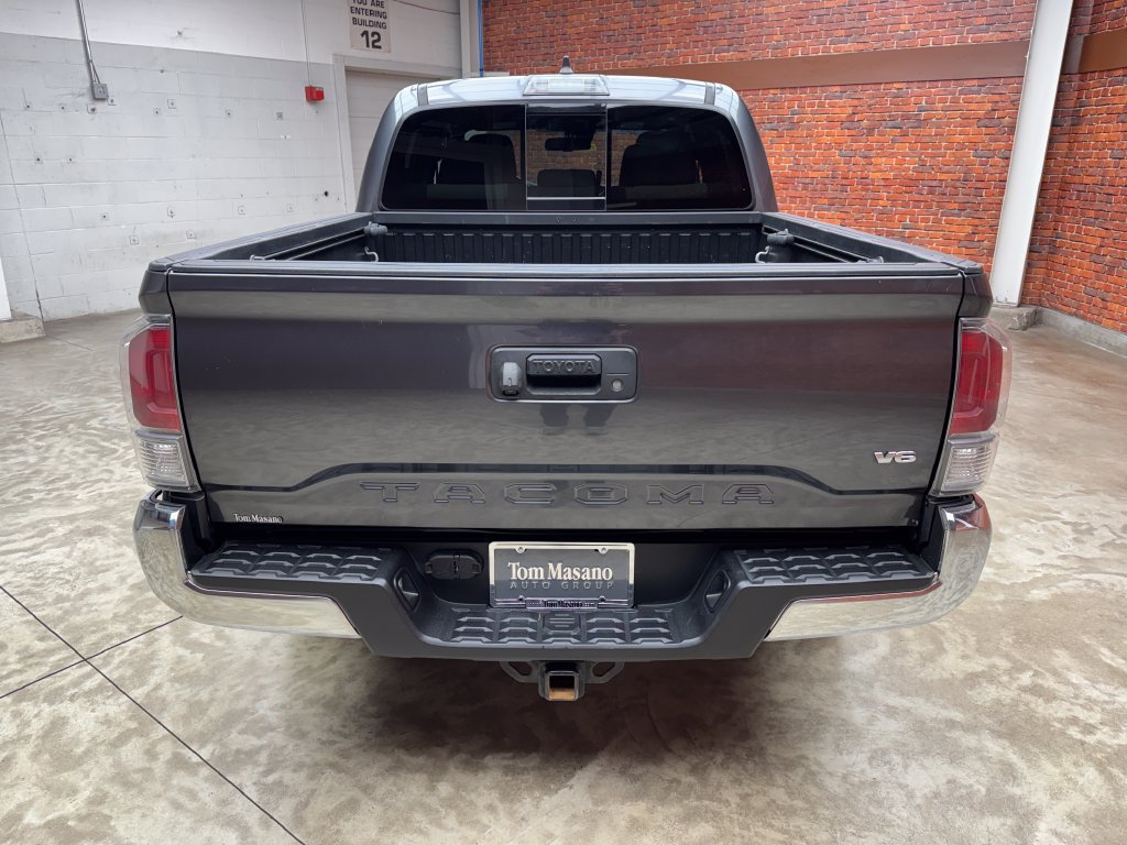 Used 2021 Toyota Tacoma TRD Off-Road AWD/4WD image 4