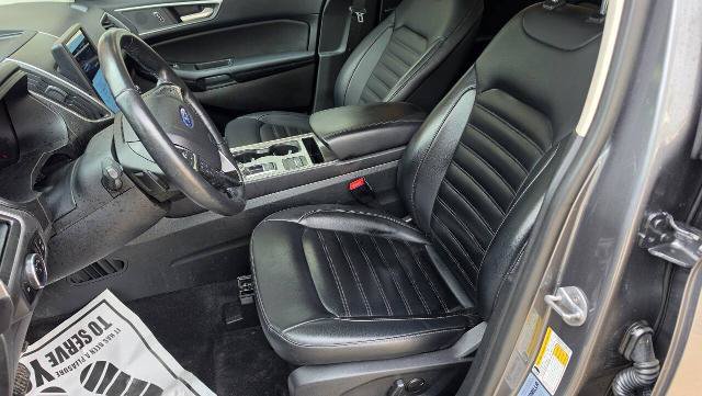 Certified 2024 Ford Edge SEL w/ Convenience Package AWD/4WD image 10