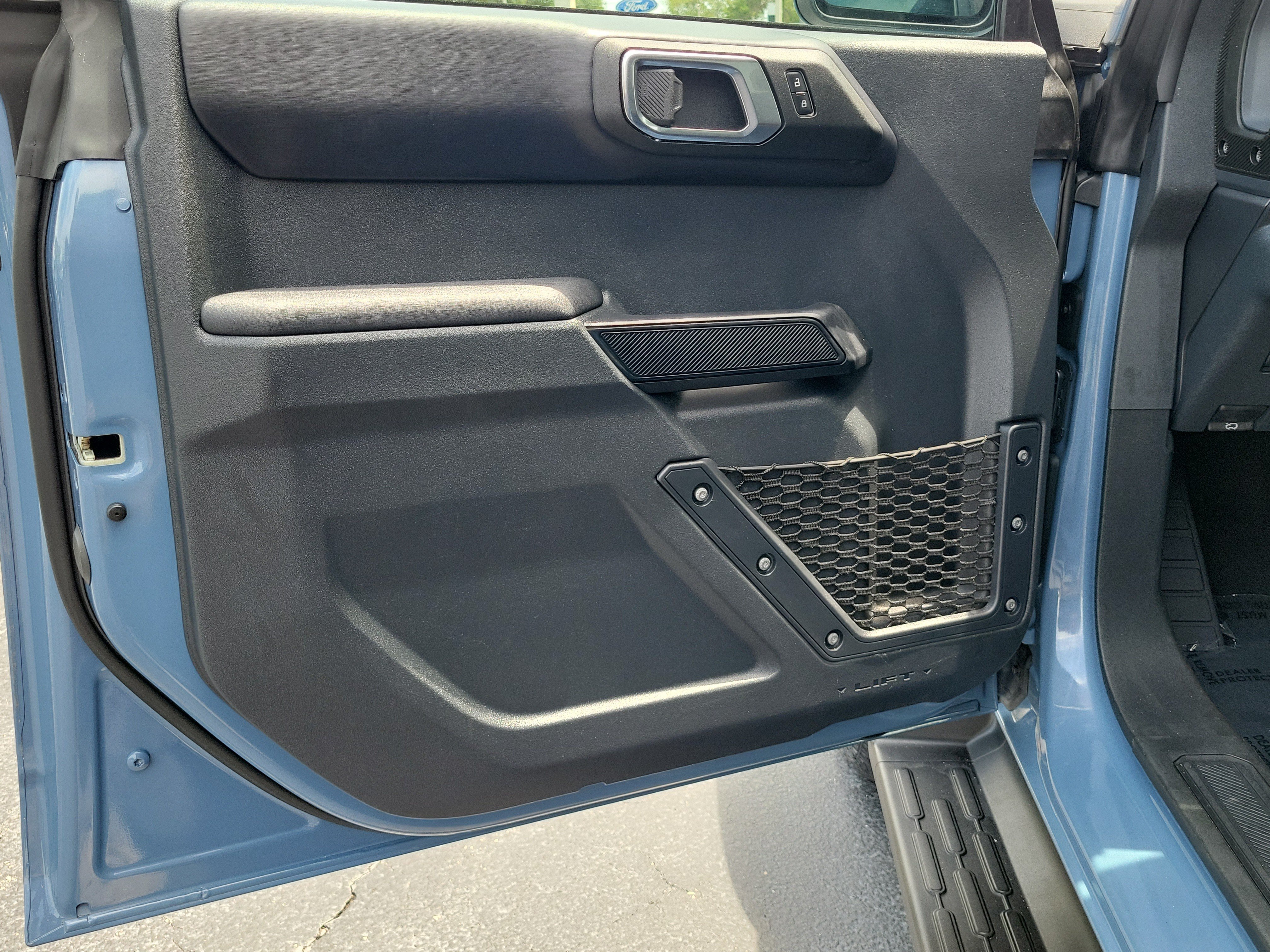 Certified 2025 Ford Bronco Outer Banks AWD/4WD image 18