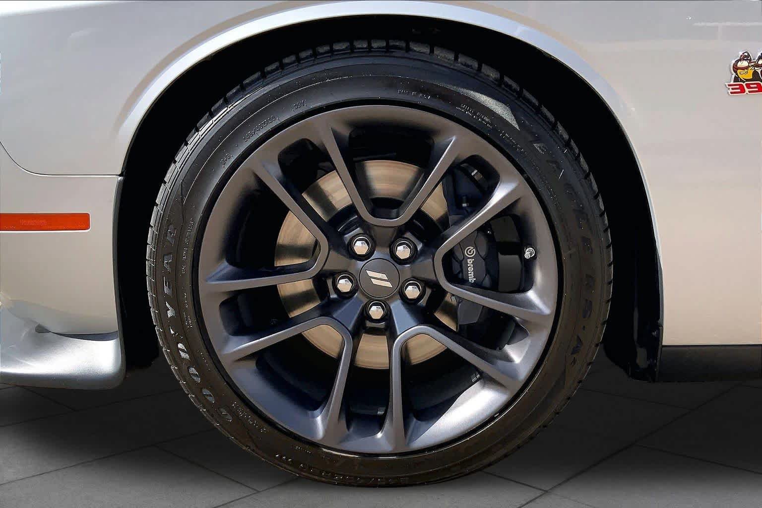 Used 2023 Dodge Challenger R/T Scat Pack w/ Plus Package RWD image 11