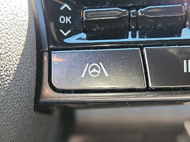 Used 2025 Hyundai Elantra Sport FWD image 25