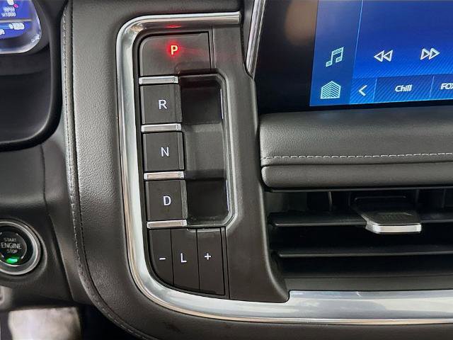 Used 2022 Chevrolet Tahoe LT w/ LT Signature Package AWD/4WD image 19