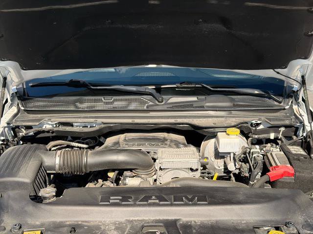 Used 2024 RAM 1500 Laramie AWD/4WD image 15