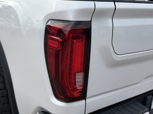 Used 2020 GMC Sierra 2500 Denali w/ Denali Ultimate Package AWD/4WD image 47