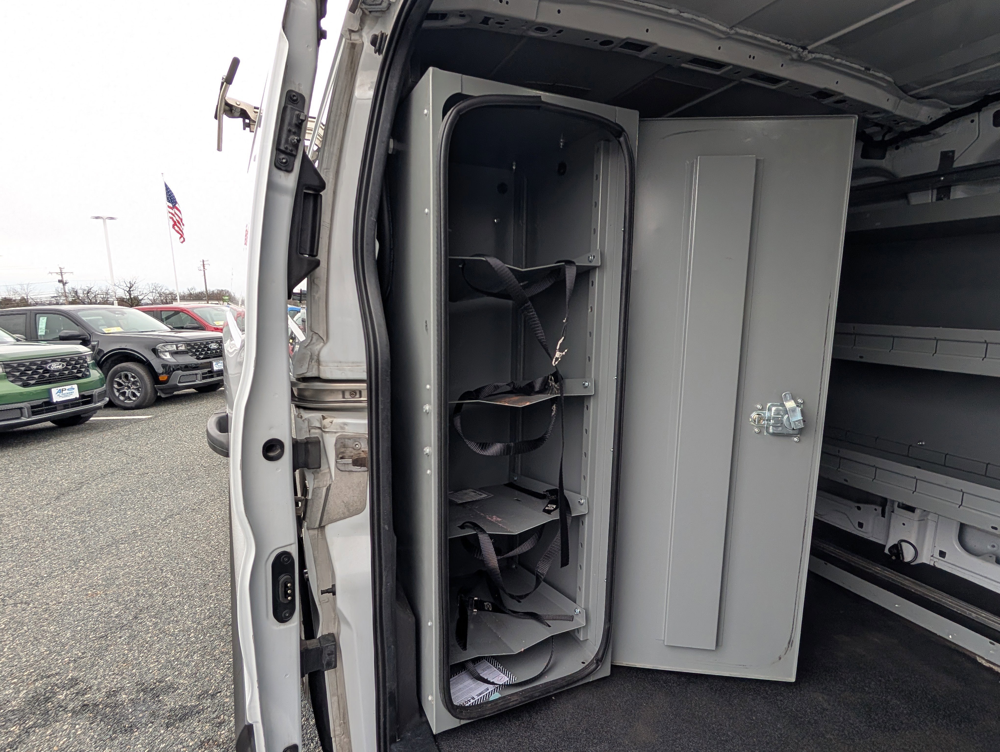 Certified 2019 Ford Transit 250 148 Low Roof image 12