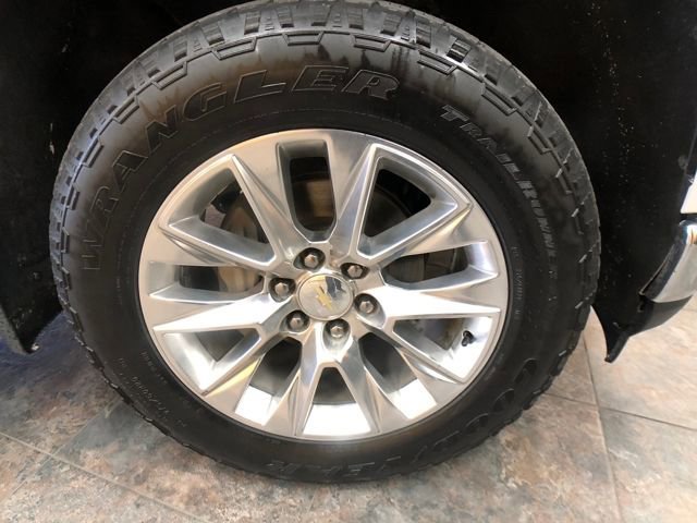 Used 2021 Chevrolet Silverado 1500 LTZ w/ LTZ Convenience Package II image 9