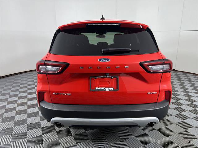 Certified 2024 Ford Escape Active AWD/4WD image 9