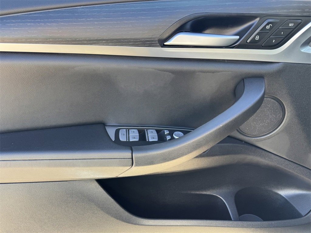 Used 2024 BMW X3 sDrive30i image 11