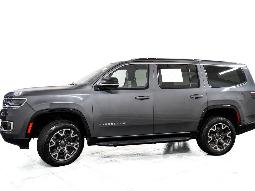 Used 2024 Jeep Wagoneer Series III AWD/4WD image 4