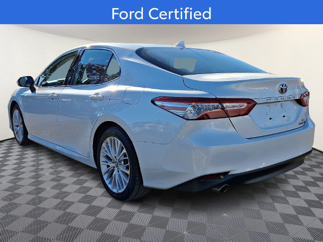 Used 2019 Toyota Camry XLE FWD image 4