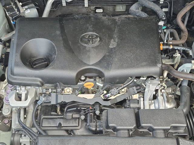 Used 2021 Toyota RAV4 XLE Premium AWD/4WD image 22