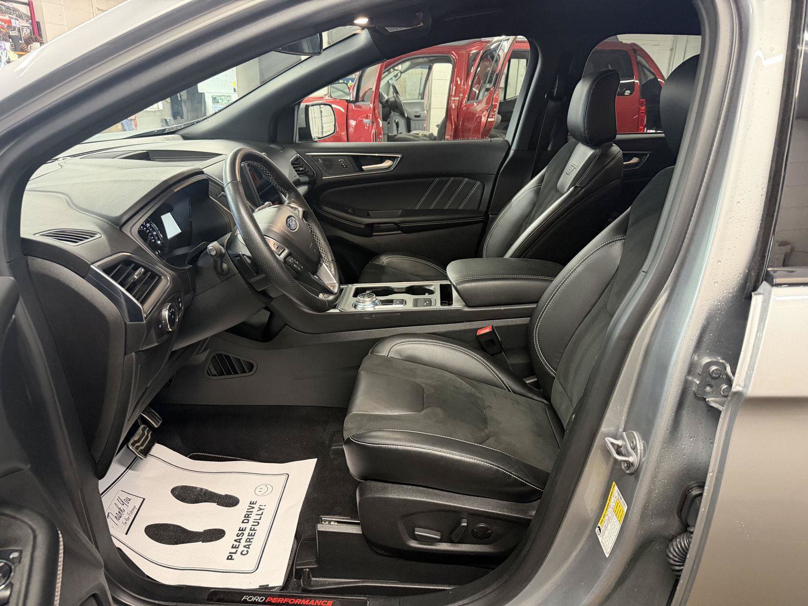 Certified 2023 Ford Edge ST AWD/4WD image 13