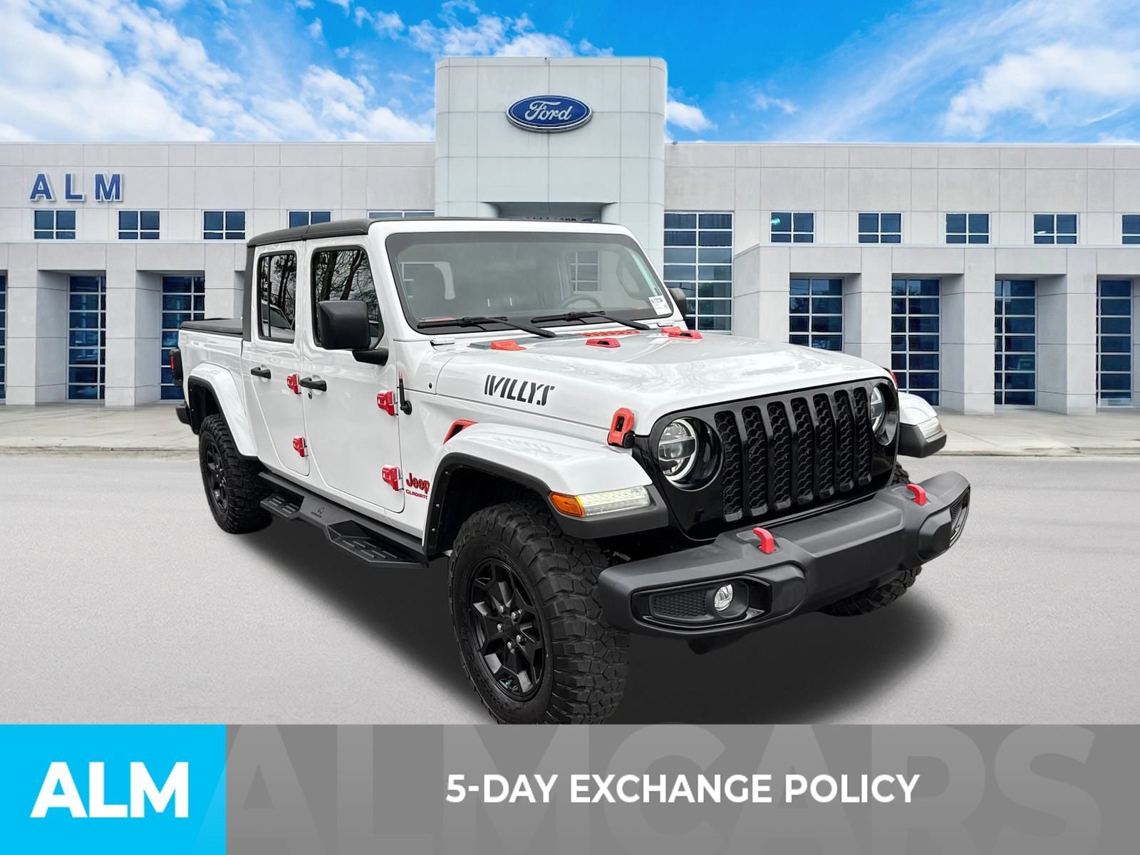 Used 2022 Jeep Gladiator Willys image 4