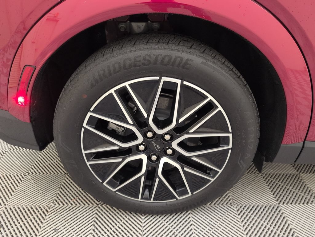Certified 2025 Ford Mustang Mach-E Premium RWD image 19