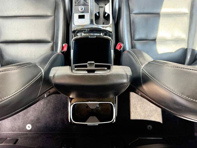 Used 2025 Kia Telluride S FWD image 17