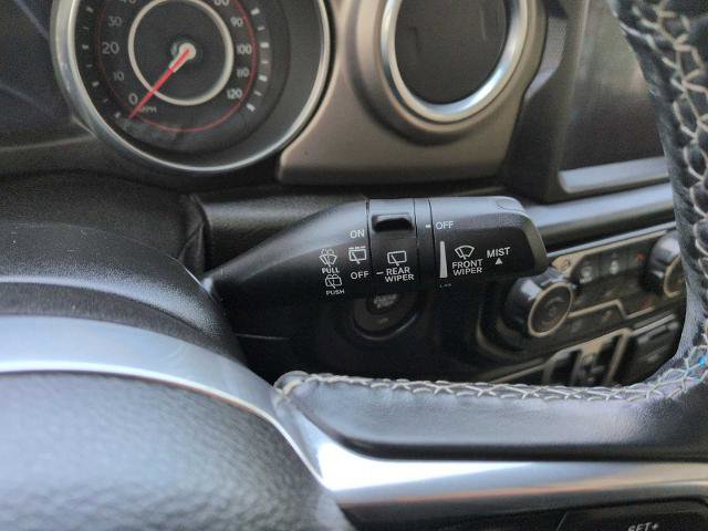Used 2018 Jeep Wrangler Unlimited Rubicon AWD/4WD image 25