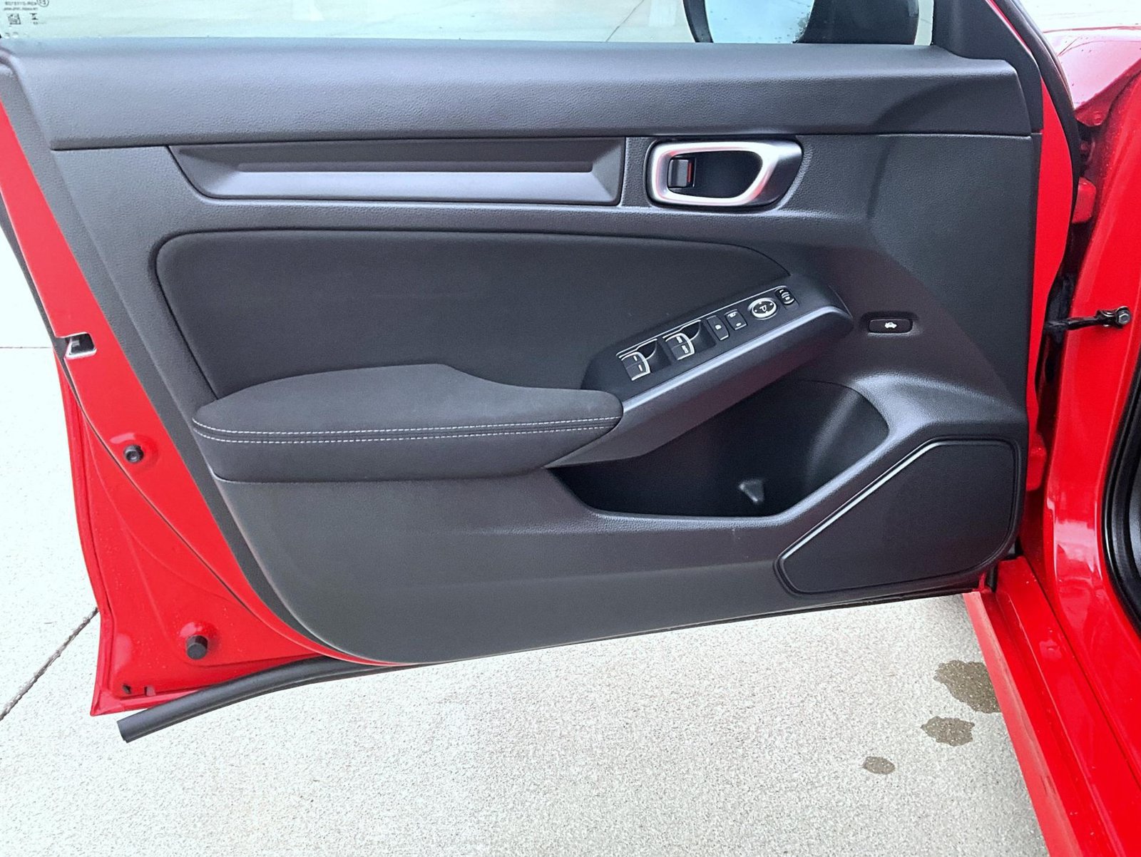 Used 2023 Honda Civic Sport image 9