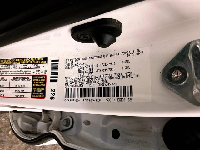 Used 2023 Toyota Tacoma SR AWD/4WD image 33