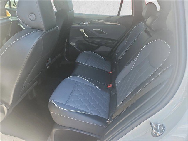 Used 2025 Volkswagen Tiguan SEL R-Line AWD/4WD image 19