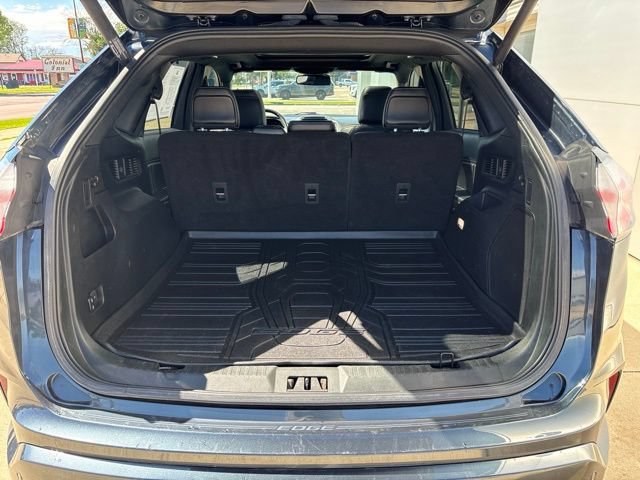 Certified 2022 Ford Edge ST w/ Equipment Group 401A AWD/4WD image 13