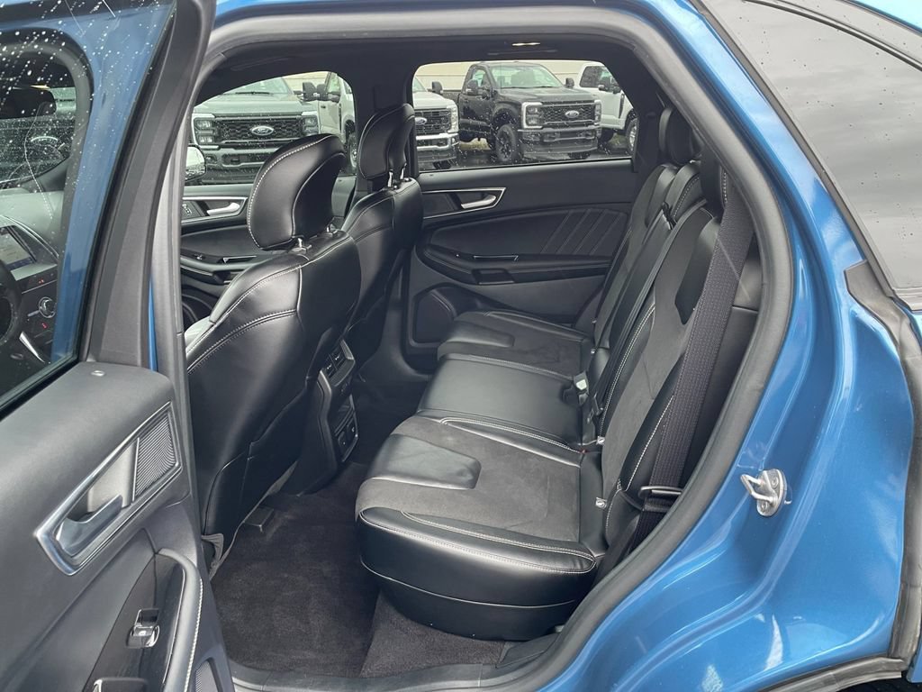 Certified 2019 Ford Edge ST w/ Equipment Group 401A AWD/4WD image 14