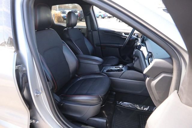 Certified 2024 Ford Escape ST-Line image 26