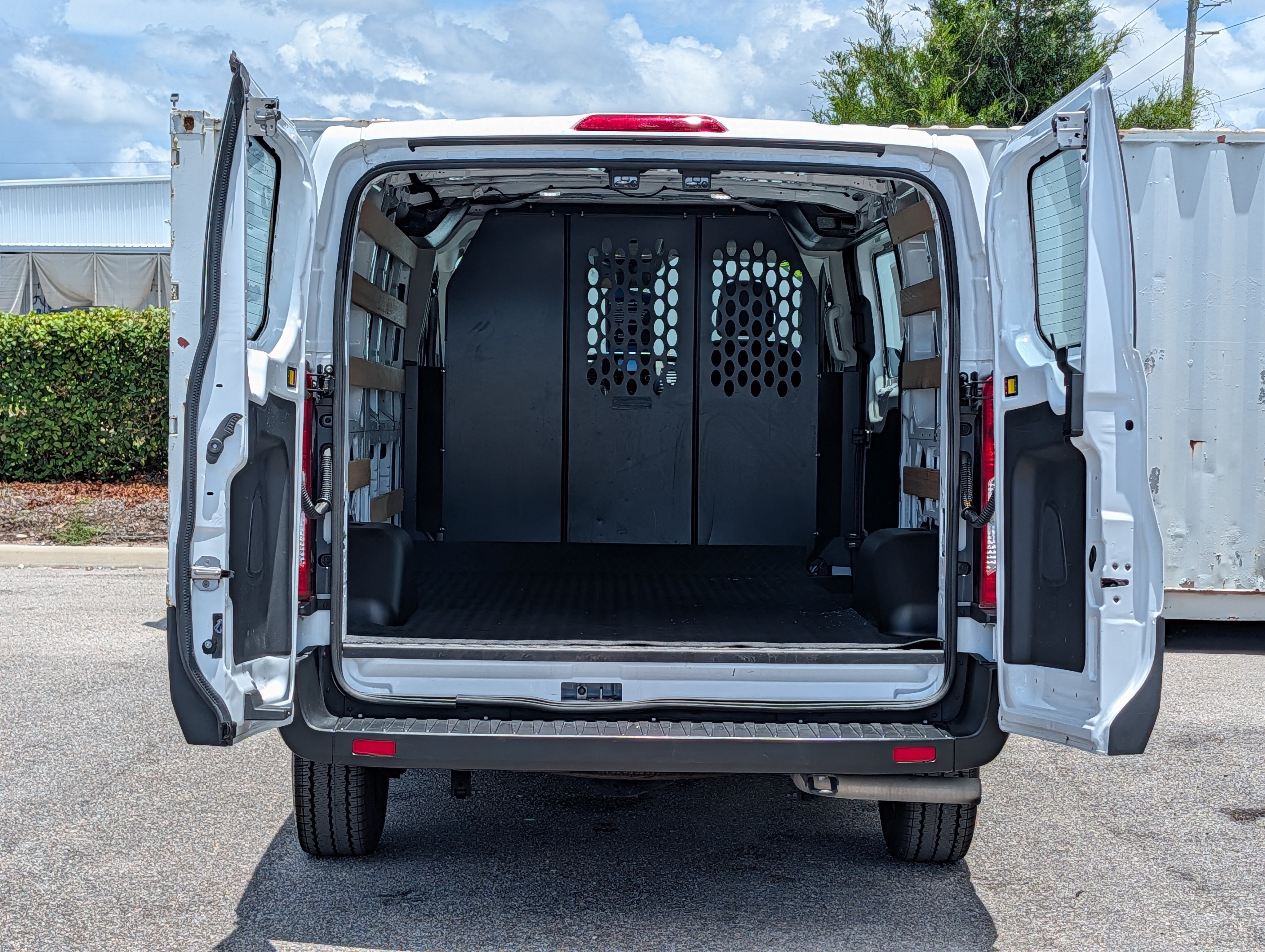 Certified 2025 Ford Transit 250 Low Roof w/ Exterior Upgrade Package RWD image 13