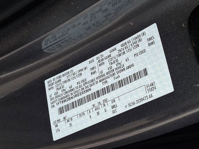 Certified 2024 Ford F250 XLT w/ XLT Premium Package AWD/4WD image 28