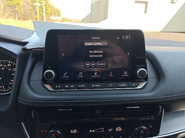 Used 2023 Nissan Rogue SV w/ SV Premium Package image 4