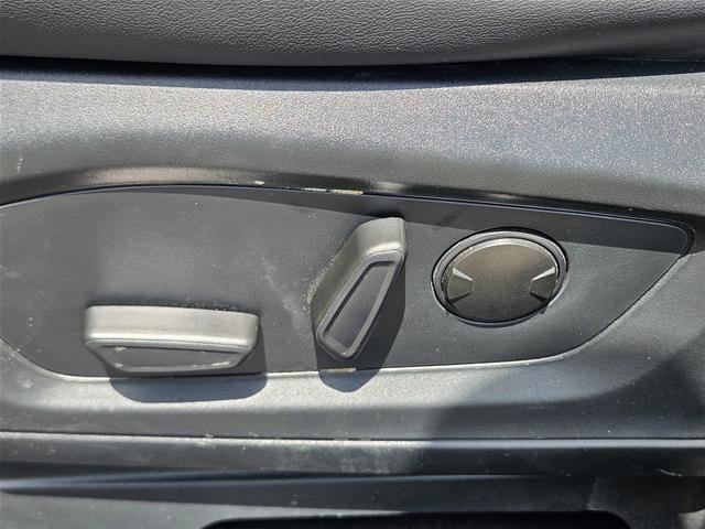 Certified 2024 Ford Explorer XLT w/ Equipment Group 202A RWD image 16