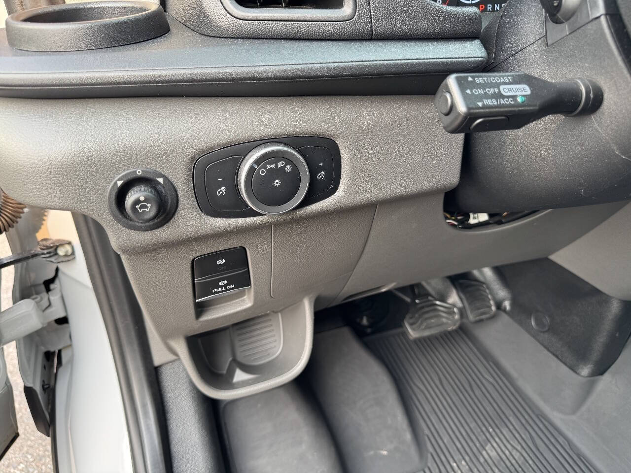 Certified 2023 Ford Transit 350 XL AWD/4WD image 14