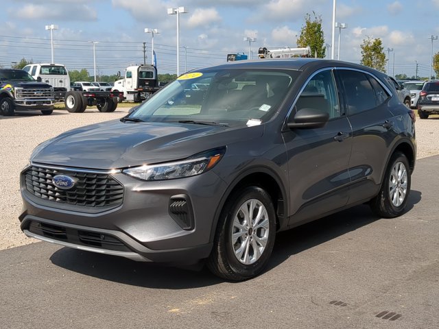 Certified 2024 Ford Escape Active w/ Cold Weather Package FWD image 7